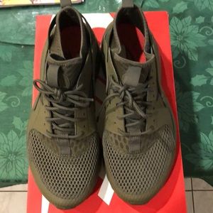 Nike Air Huarache Run Ultra Sz 10
